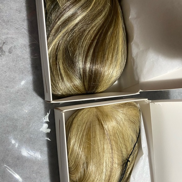 Uniwigs Short Synthetic Monofilament Wigs Lot Of 4 - Picture 7 of 12